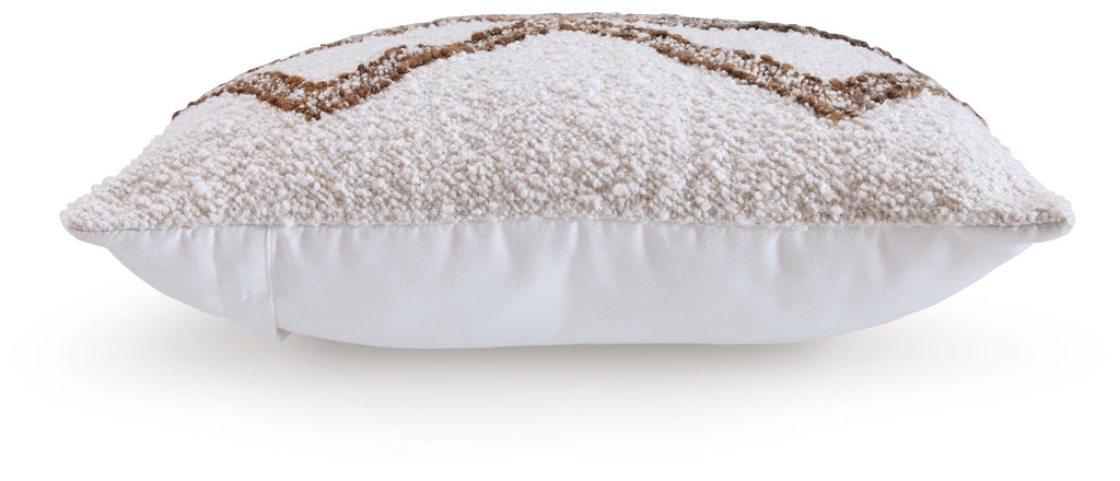 Brettwood Ivory/Brown Pillow (Set of 4)