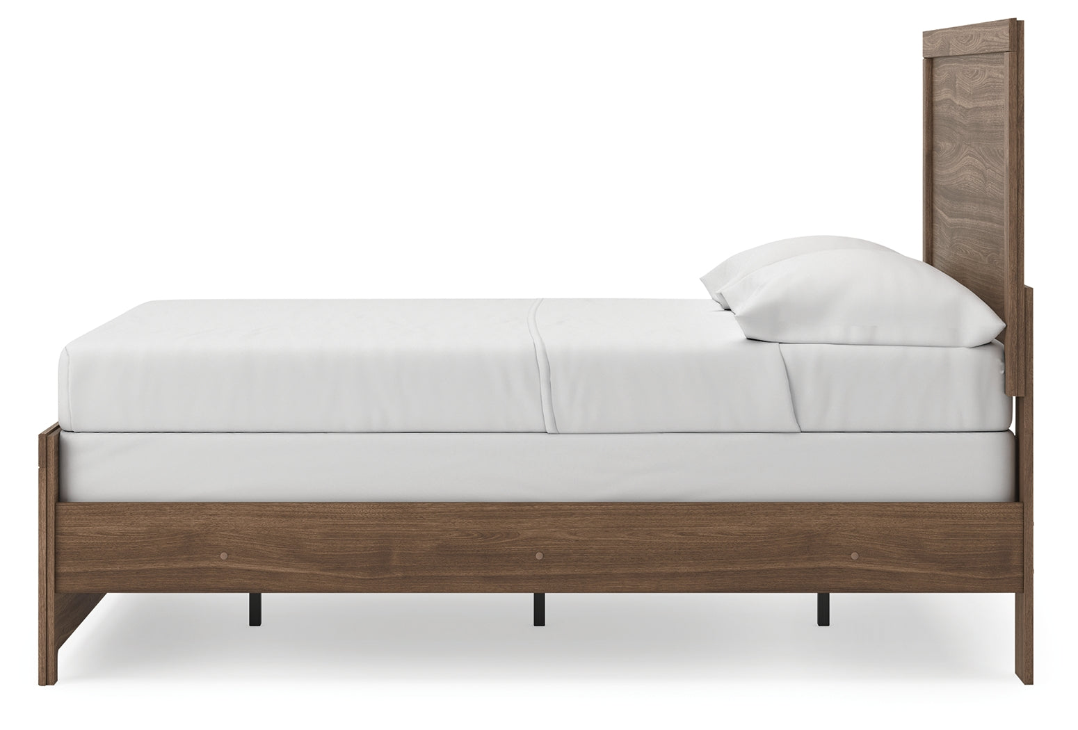 Broachmyn Auburn Full Panel Bed, Dresser and Mirror