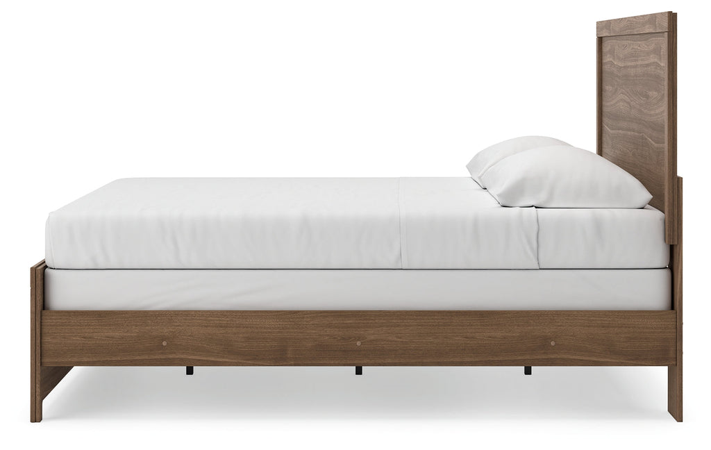 Broachmyn Auburn King Panel Bed