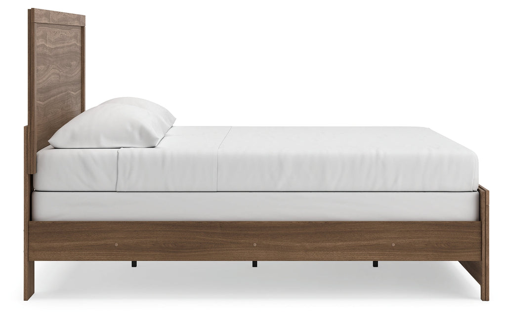Broachmyn Auburn King Panel Bed