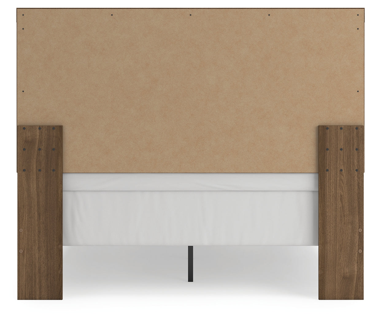 Broachmyn Auburn Queen Panel Bed