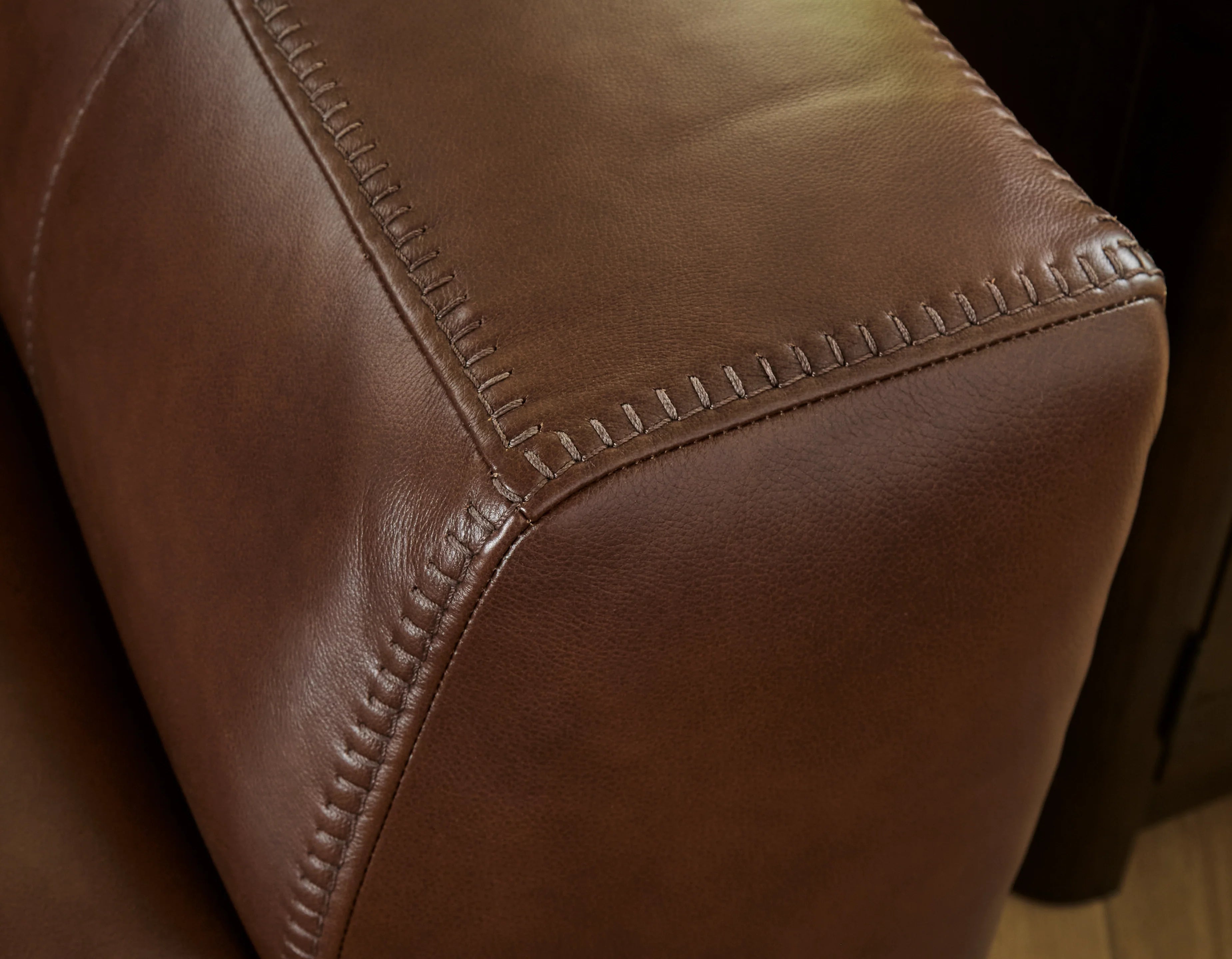 Brogliano Canyon Sofa
