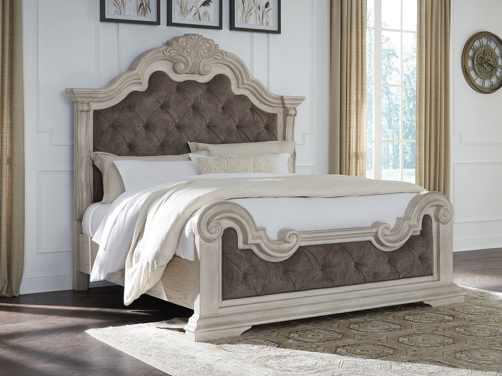 Bruchandi Antique White King Upholstered Panel Bed