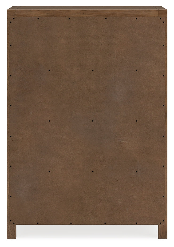 Cabalynn Light Brown Chest
