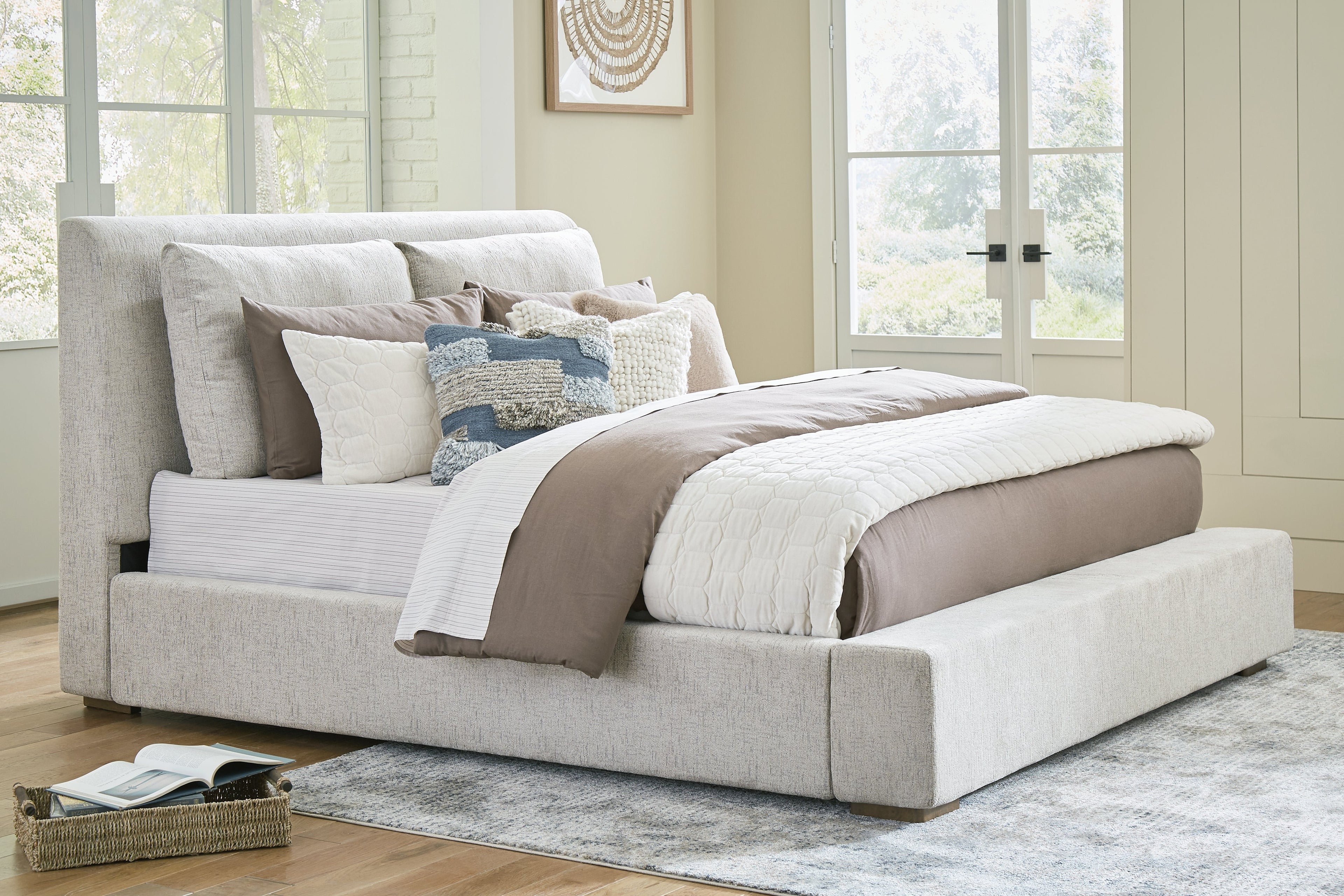 Cabalynn Light King Upholstered Bedroom Set, Brown