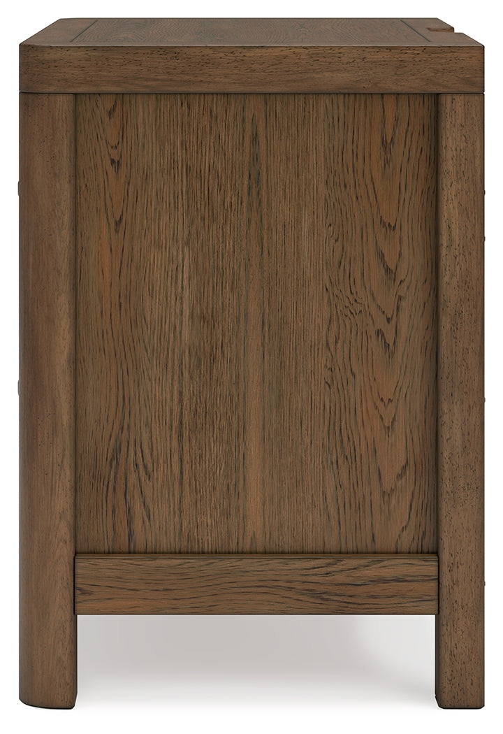 Cabalynn Oatmeal/Light King Upholstered Bedroom Set, Brown
