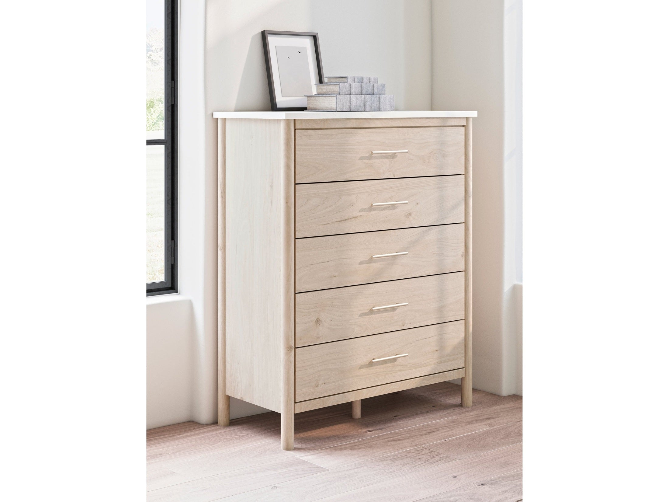 Cadmori Two-tone Chest of Drawers