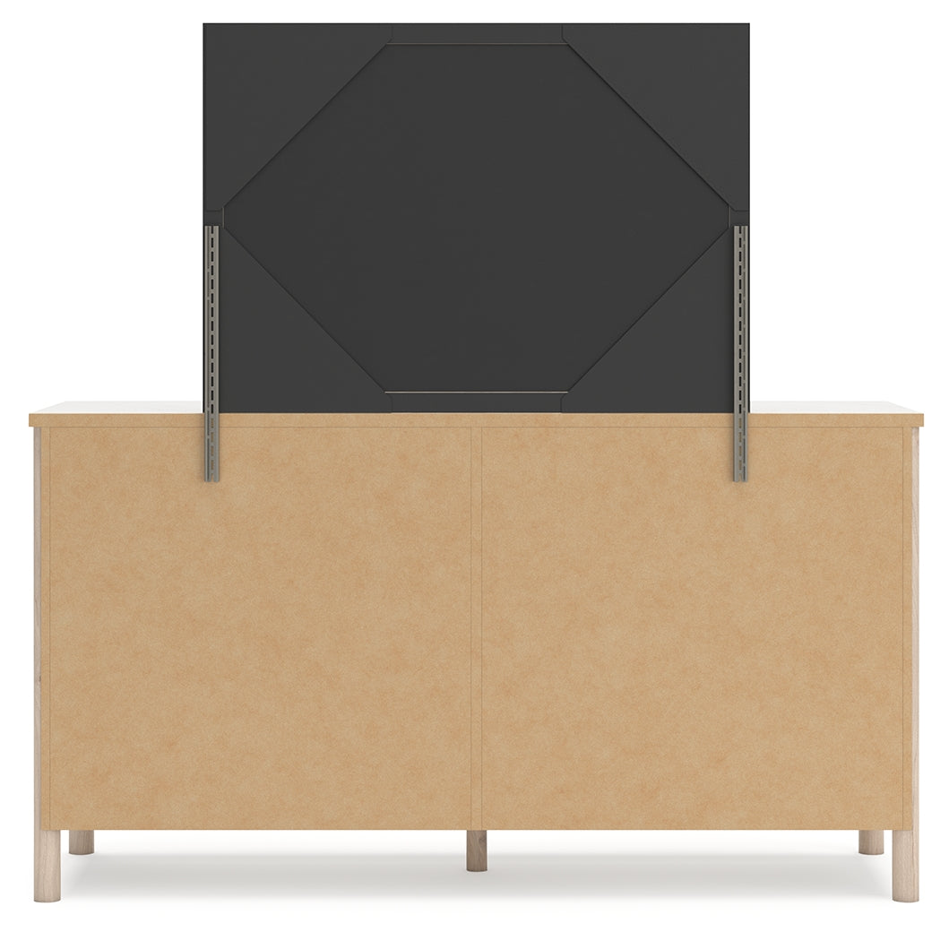 Cadmori Two-tone Queen Panel Bed & Dresser & Mirror & Nightstand