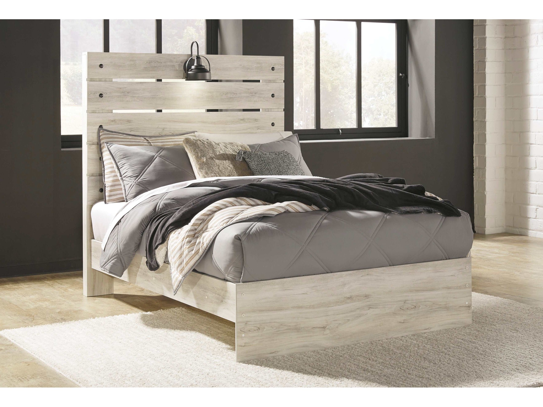 Cambeck Whitewash Full Panel Bed
