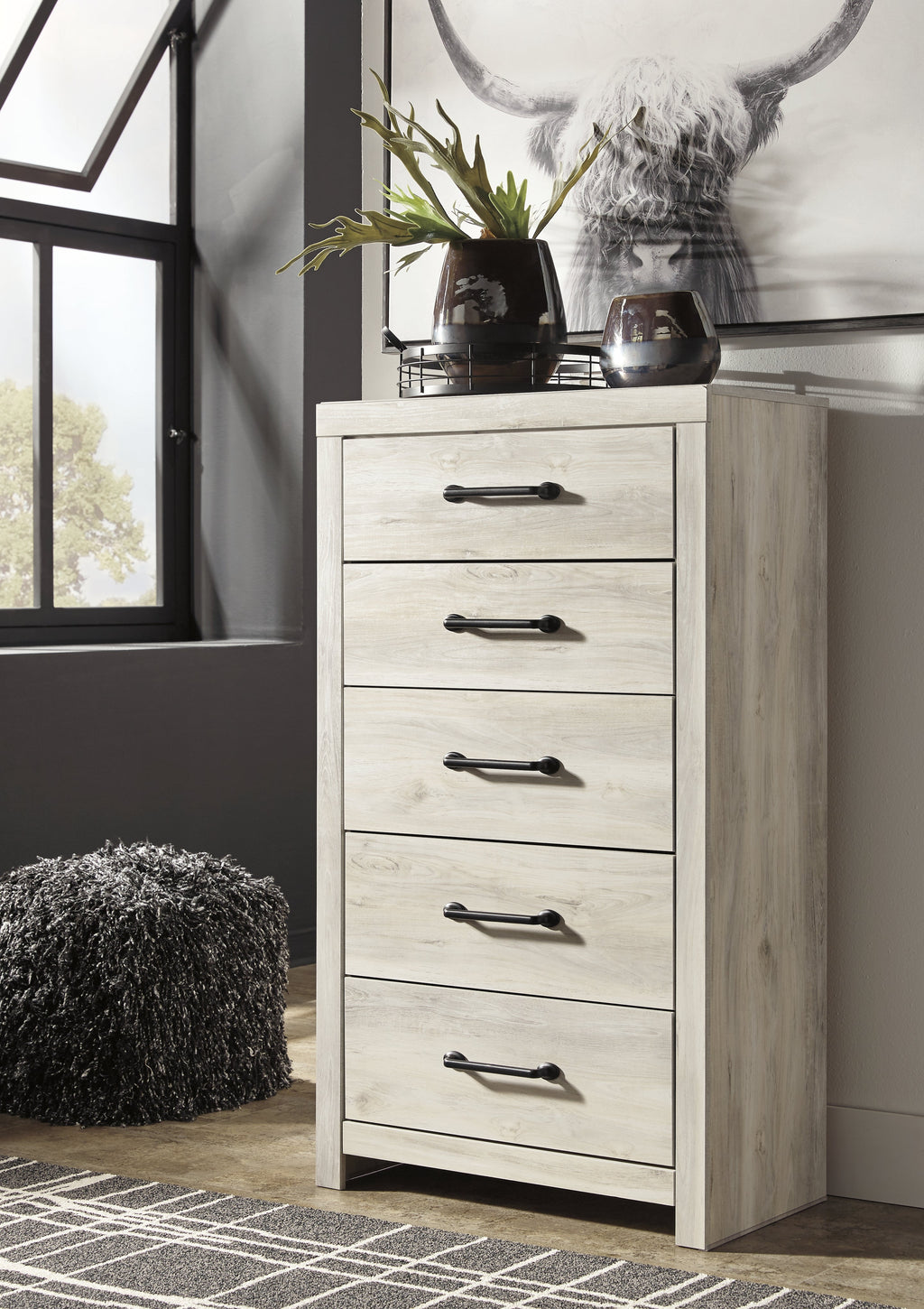 Cambeck Whitewash Full Panel Storage Bed, 2 Chests and 1 Nightstand