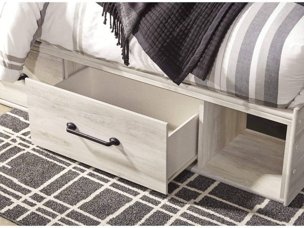 Cambeck Whitewash King Panel Bedroom Set w/ 2 Storage Drawers