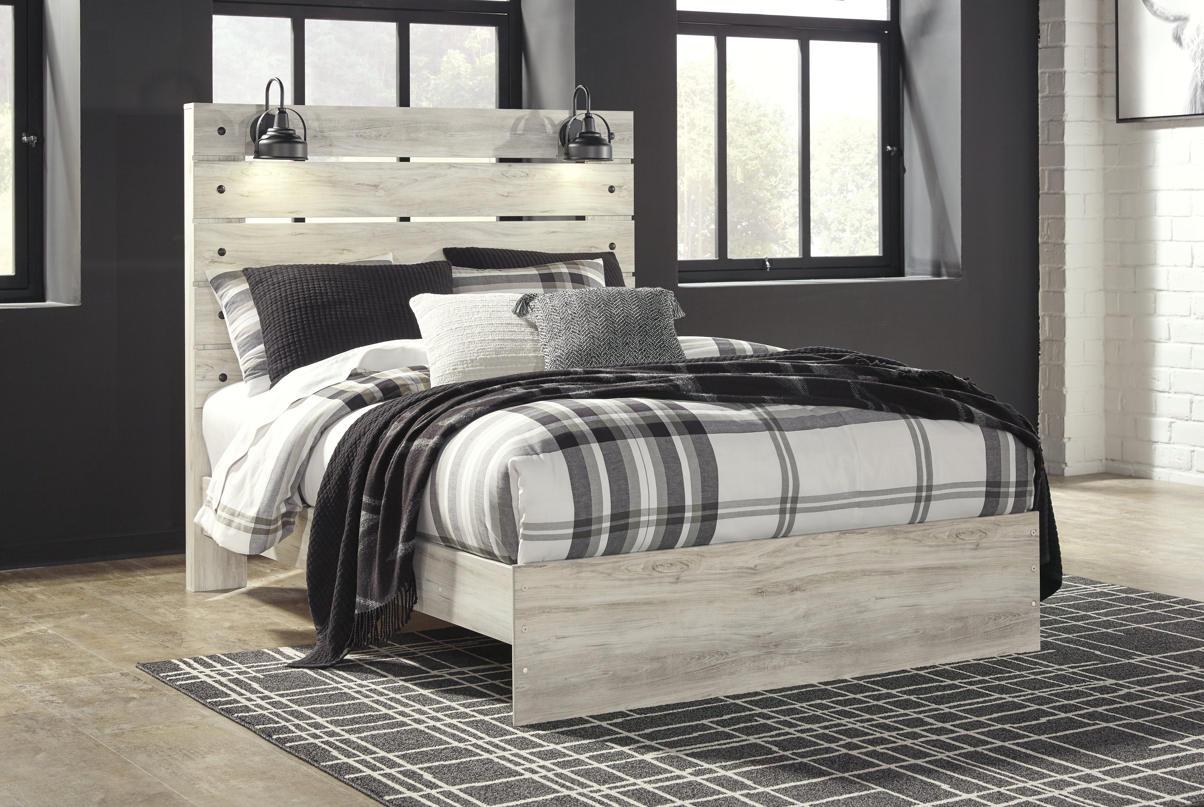 Cambeck Whitewash Queen Panel Bedroom Set with Chest