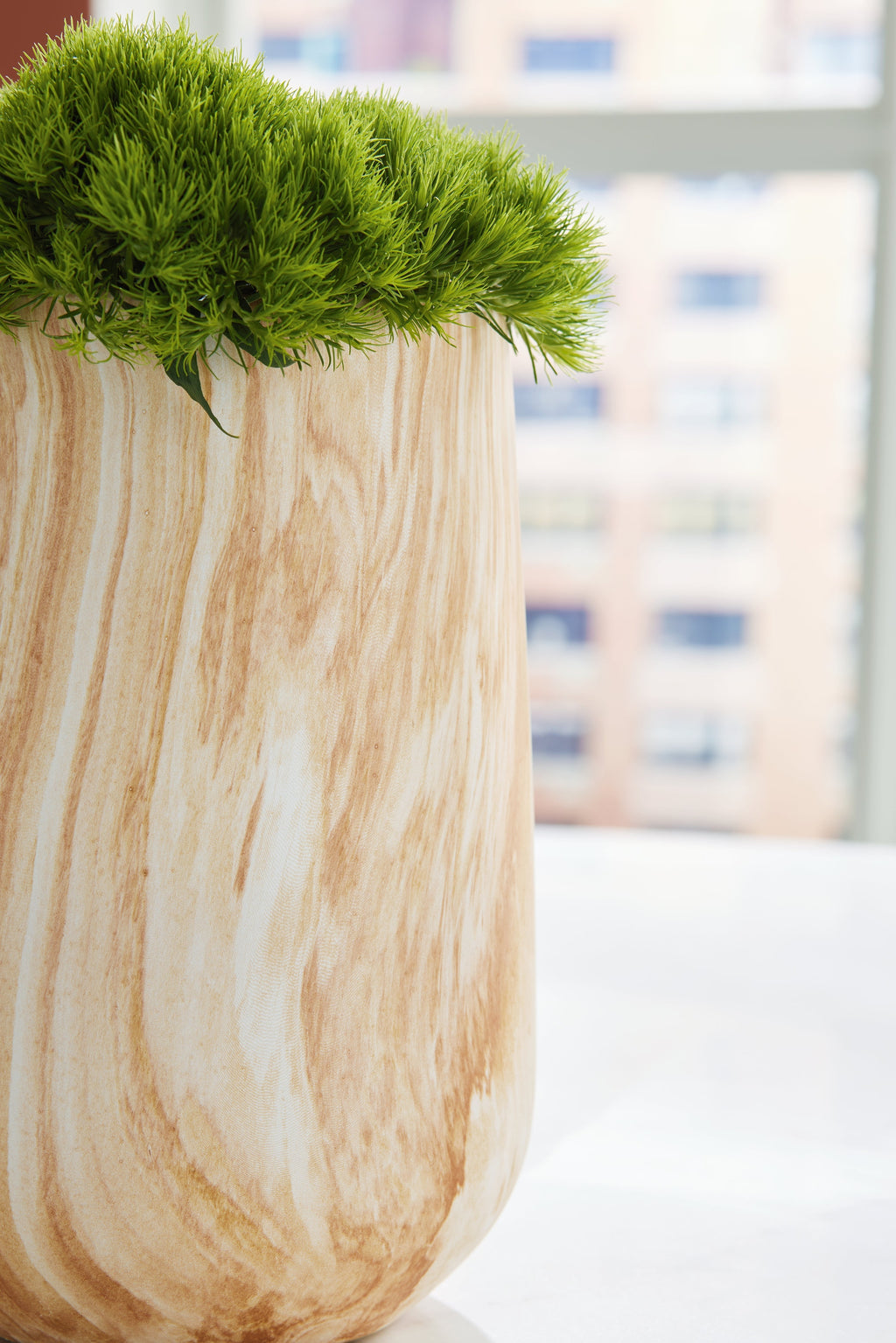 Cammen Tan/White Vase (10" H)