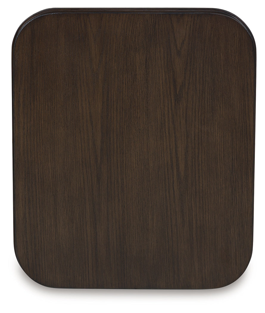 Carlibrie Warm Brown Rectangular End Table