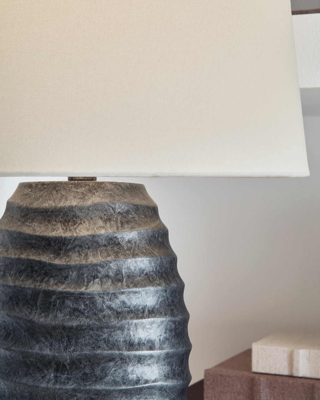 Caronick Antique Silver Table Lamp (Set of 2)