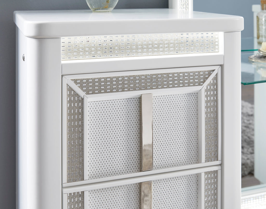 Chalanna White Vanity with Mirror