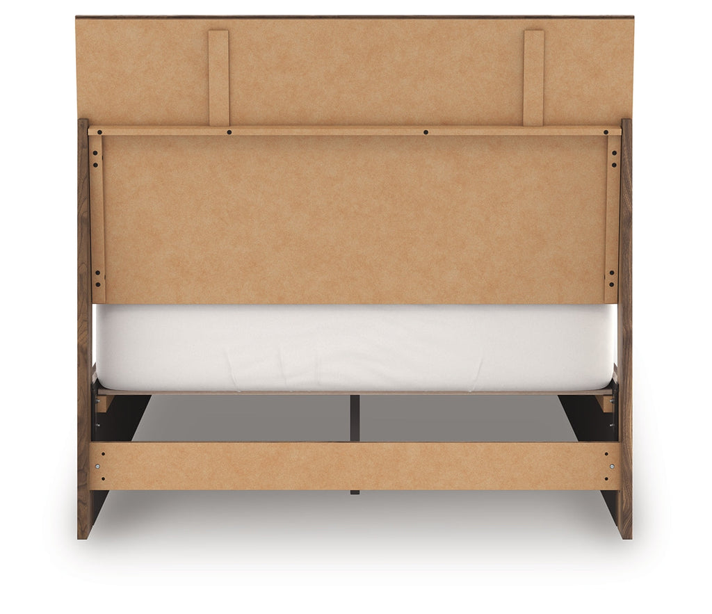 Chirason Brown Full Panel Bed