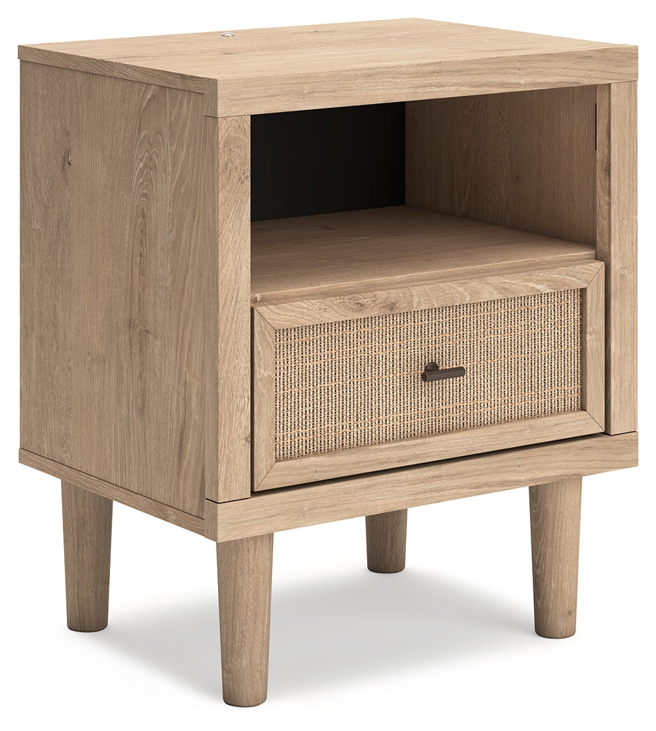Cielden Two-Tone Queen Panel Bed with Mirrored Dresser and Nightstand