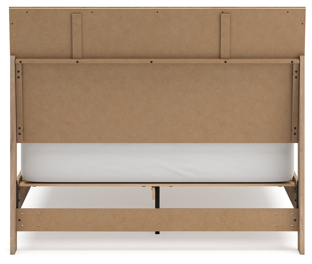 Cielden Two-tone Queen Panel Bed & Dresser & Mirror & Nightstand