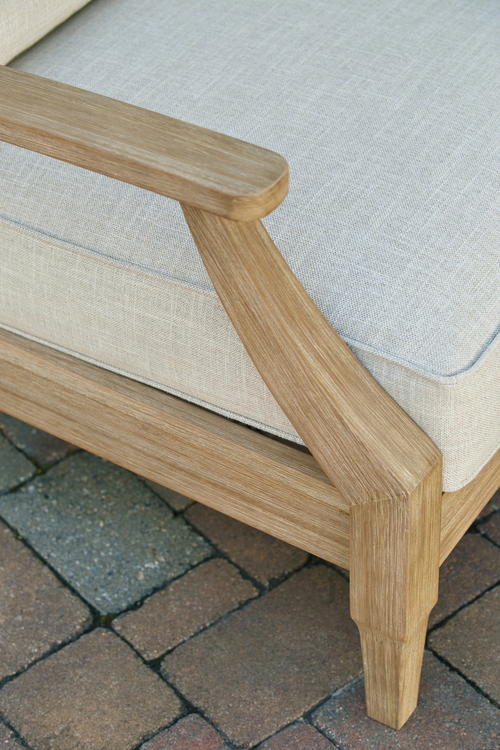 Clare View Beige Outdoor Loveseat and 4 Lounge Chairs