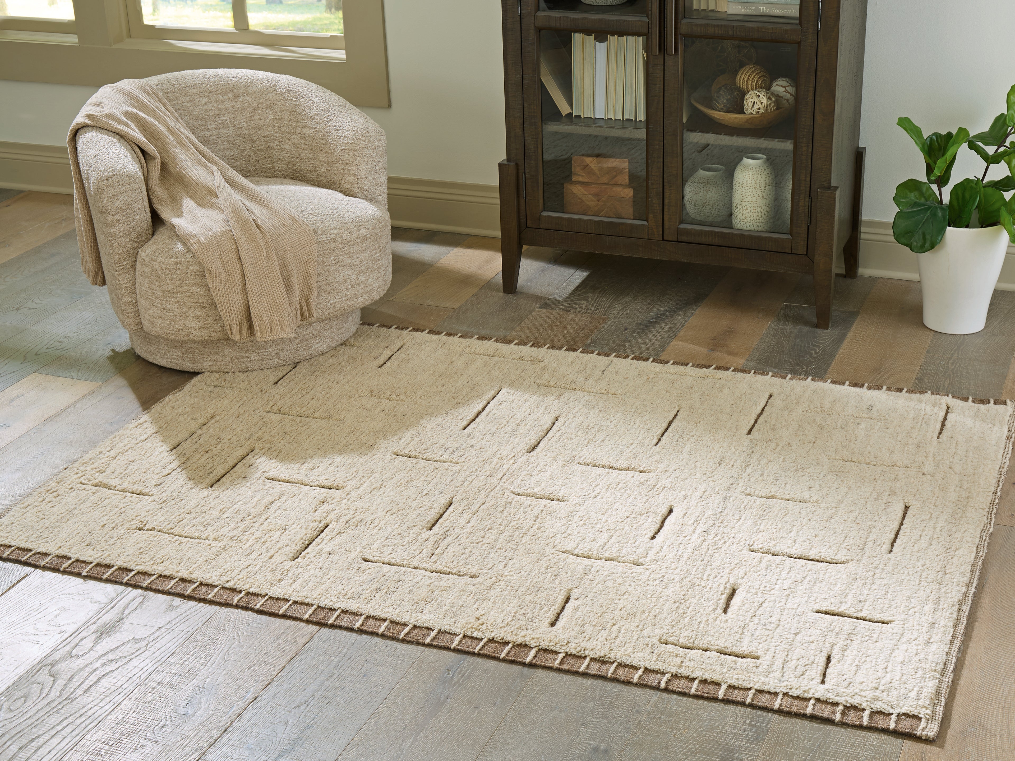 Clayman Beige/Brown Medium Rug