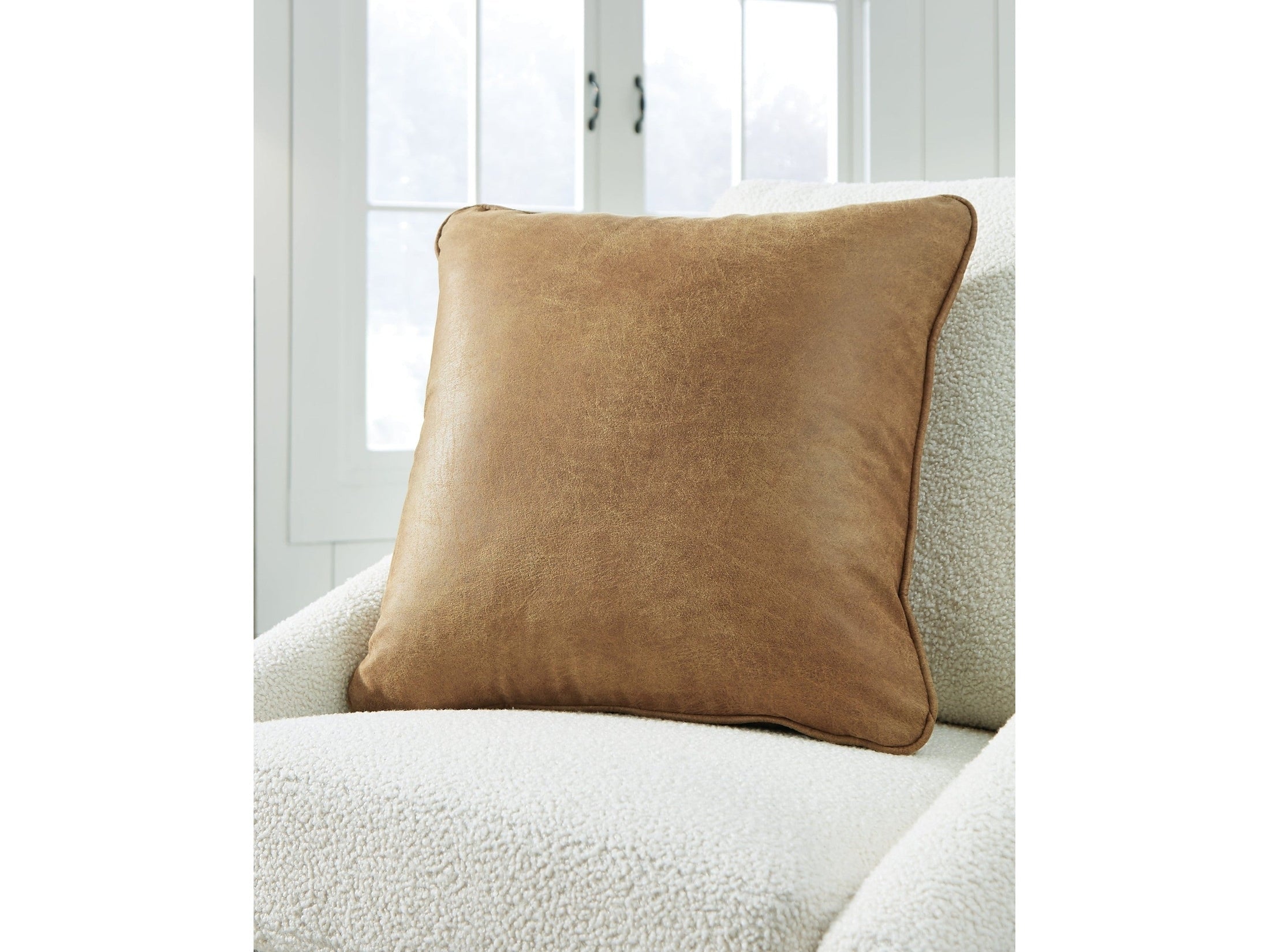Cortnie Pillow (Set of 4)