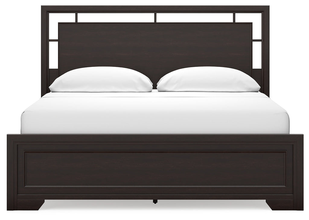 Covetown California King Panel Bedroom Set with Dresser and Mirror