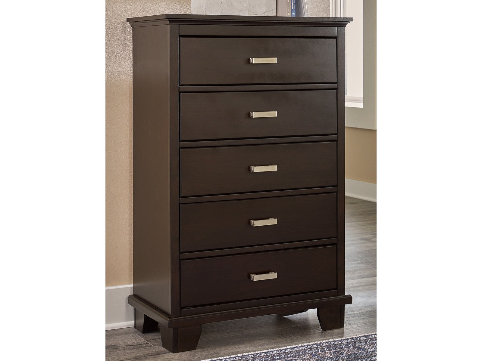 Covetown Dark Brown Chest of Drawers