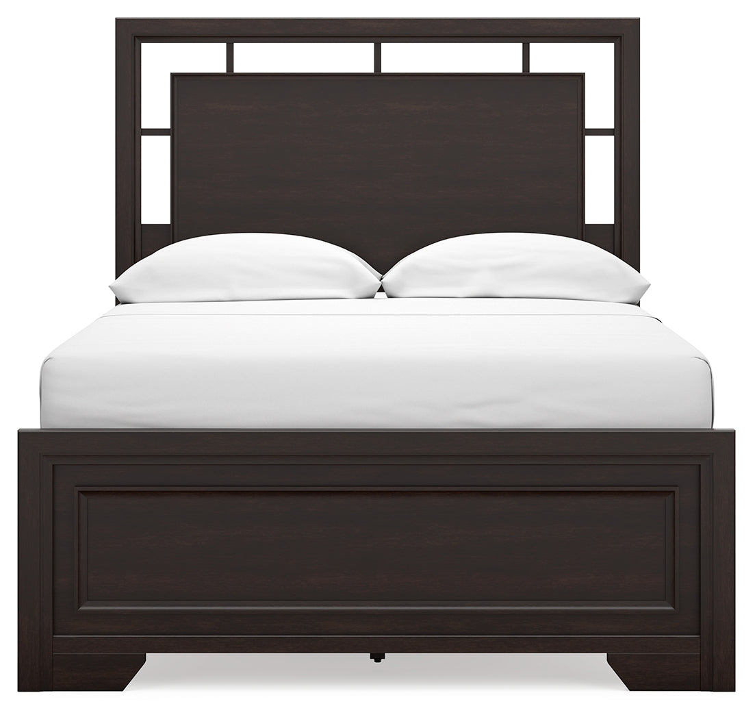 Covetown Dark Brown Full Panel Bedroom Set with Chest and Nightstand
