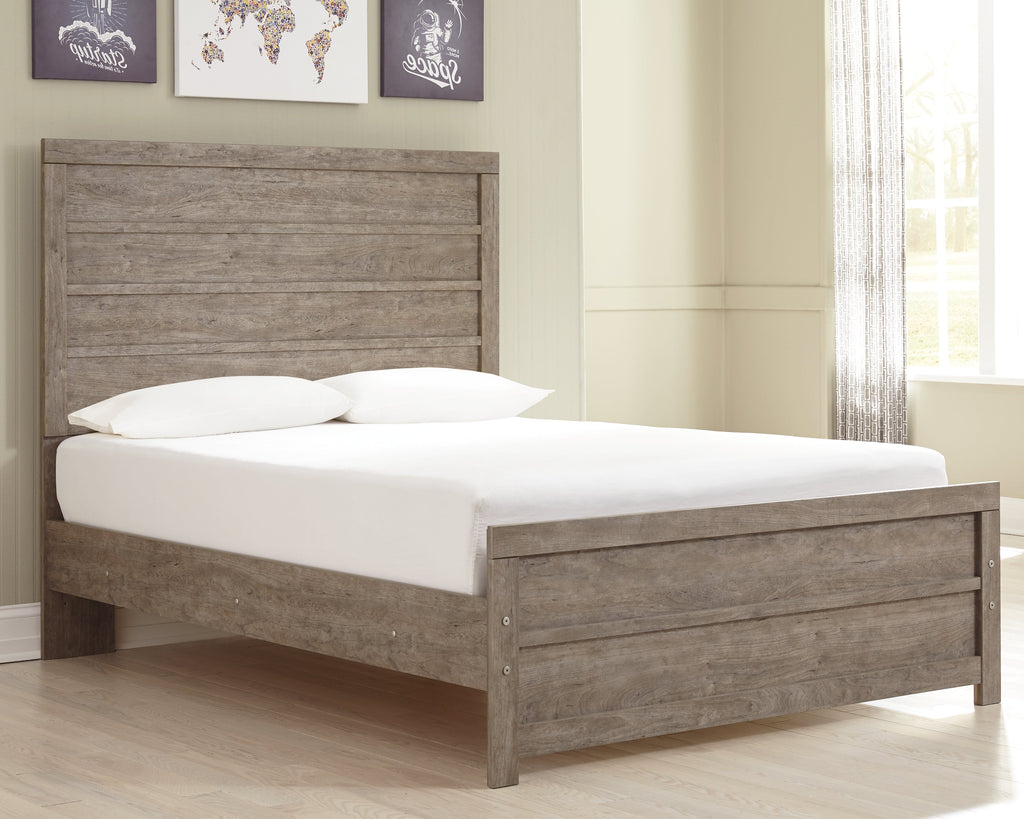 Culverbach Gray Full Panel Bed, Dresser and Mirror