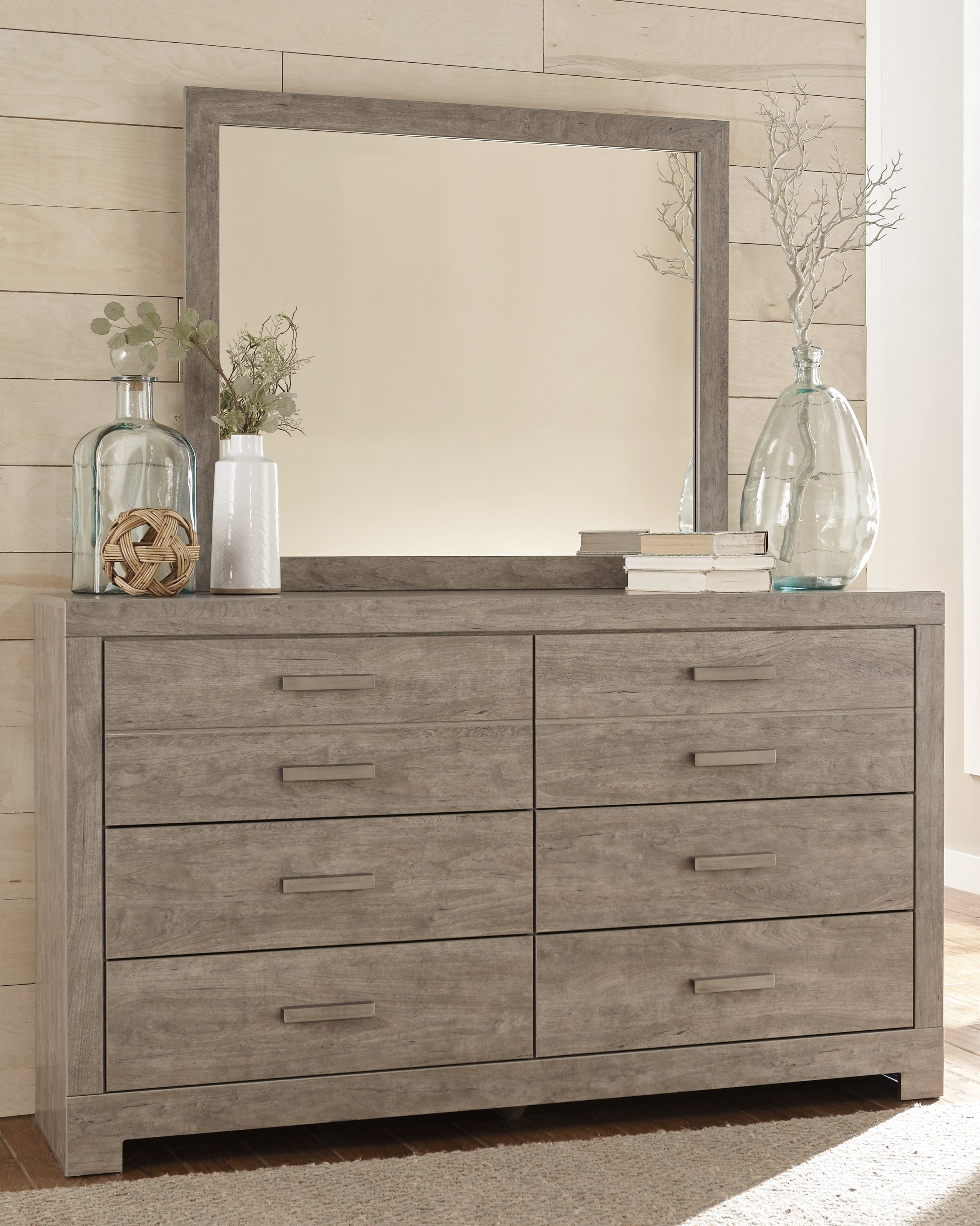 Culverbach King Panel Bedroom Set, Gray