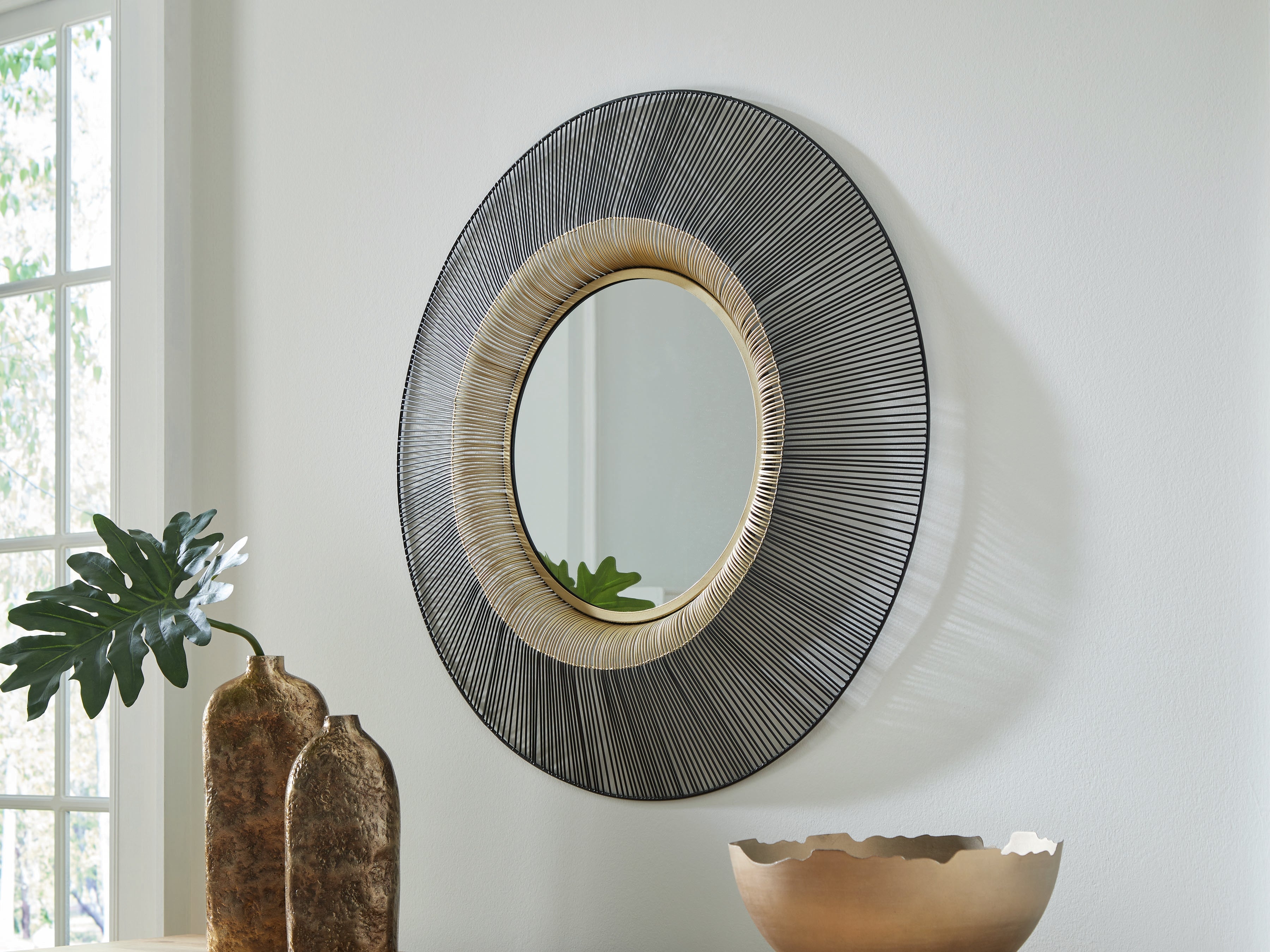 Dallmen Black/Gold Accent Mirror