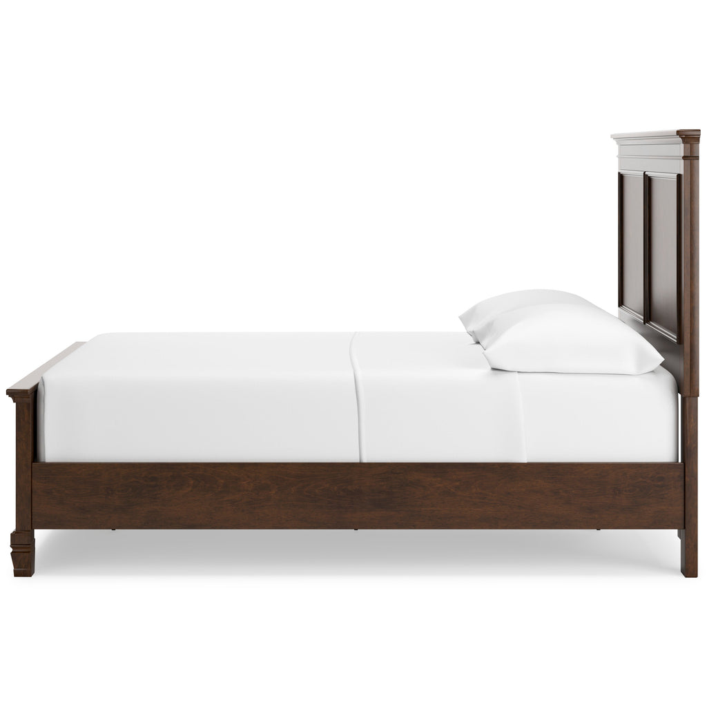 Danabrin Brown Full Panel 5-Piece Bedroom Set
