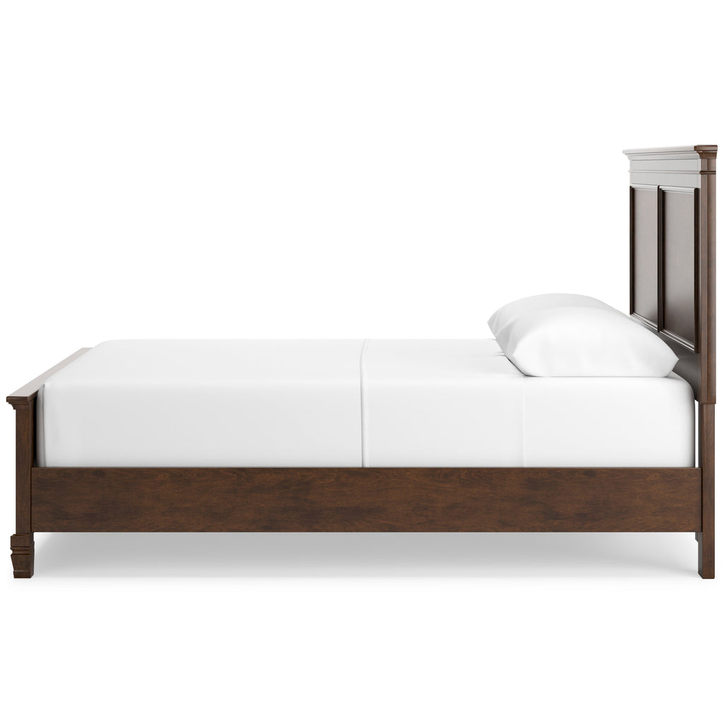 Danabrin Brown Queen Panel 5-Piece Bedroom Set w/ 2 Nightstands