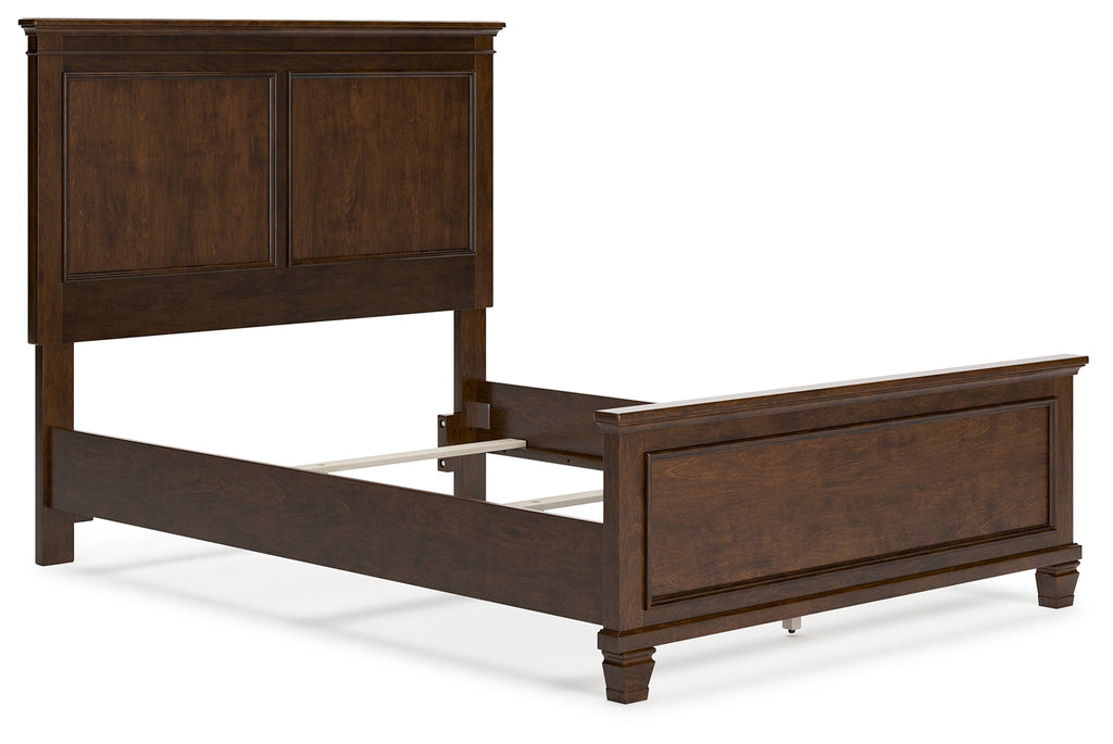 Danabrin Brown Queen Panel Bed