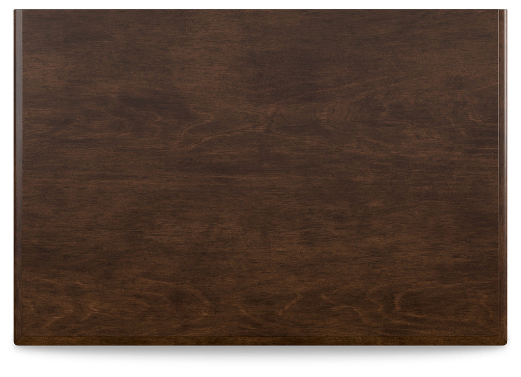 Danabrin Queen Panel Bedroom Set, Brown