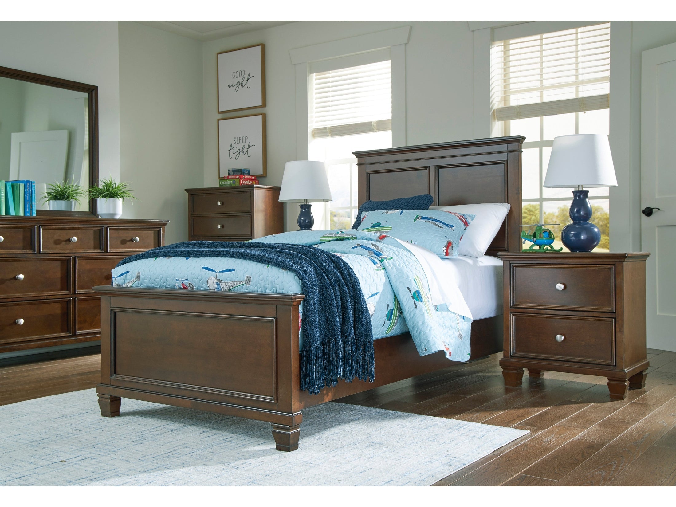 Danabrin Brown Twin Panel 4-Piece Bedroom Set