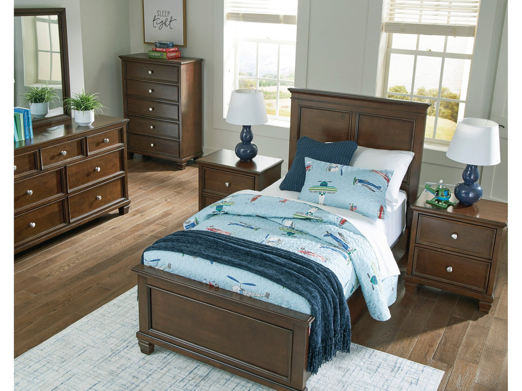 Danabrin Brown Twin Panel 5-Piece Bedroom Set w/ 2 Nightstands