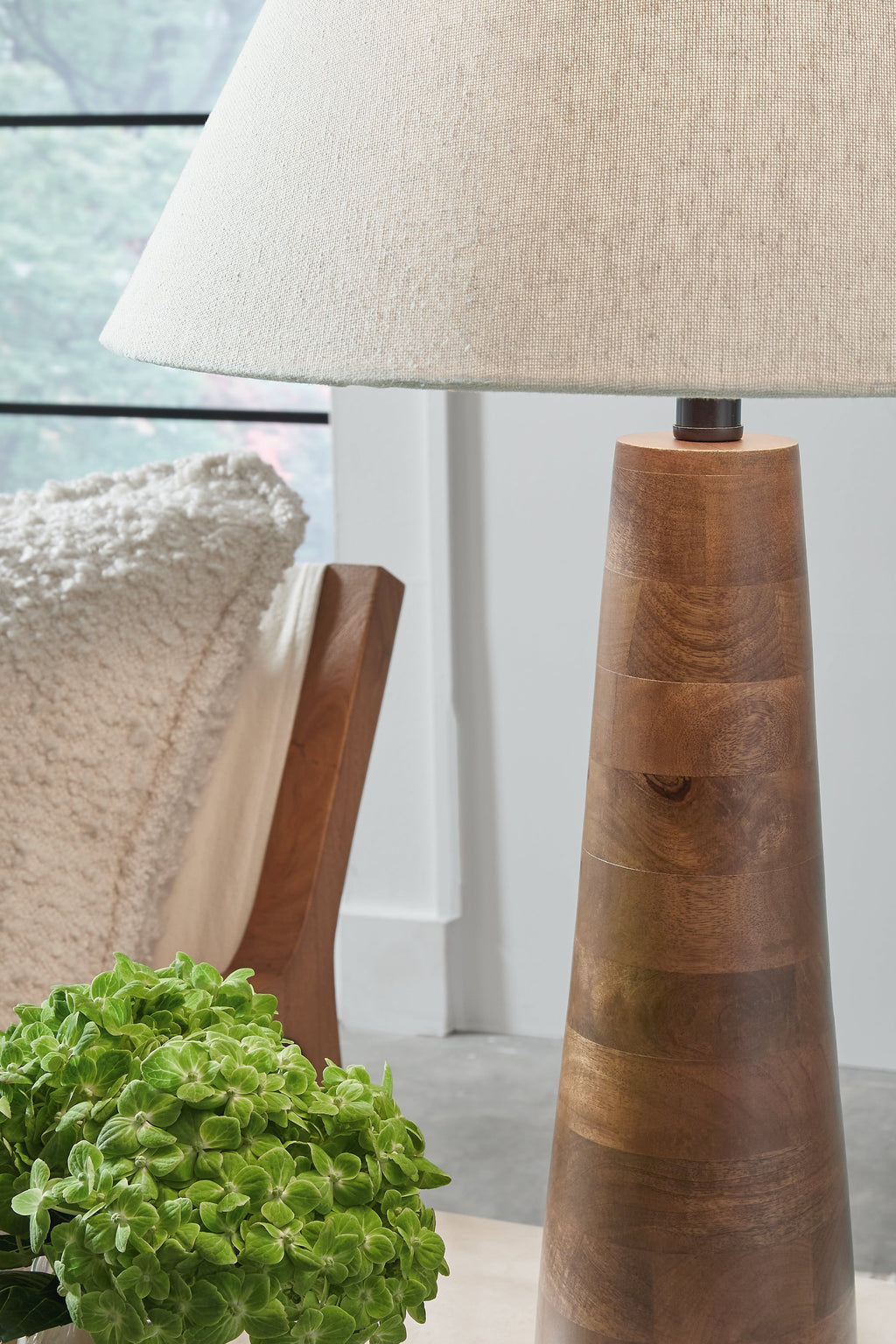 Danset Brown Table Lamp (Set of 2)