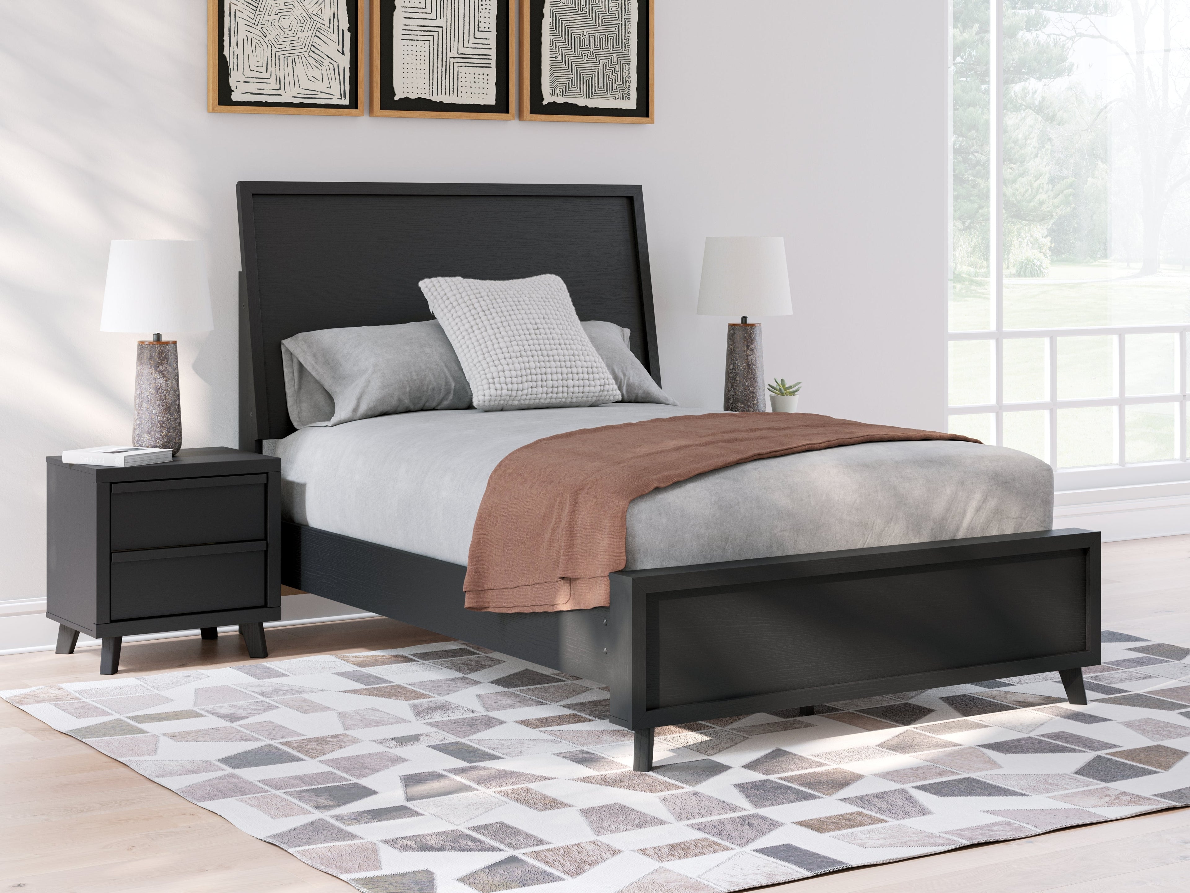 Danziar Black Full Panel Bed