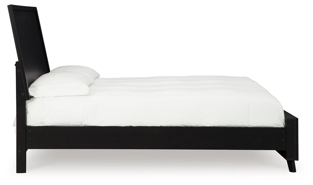 Danziar King Panel Bedroom Set, Black