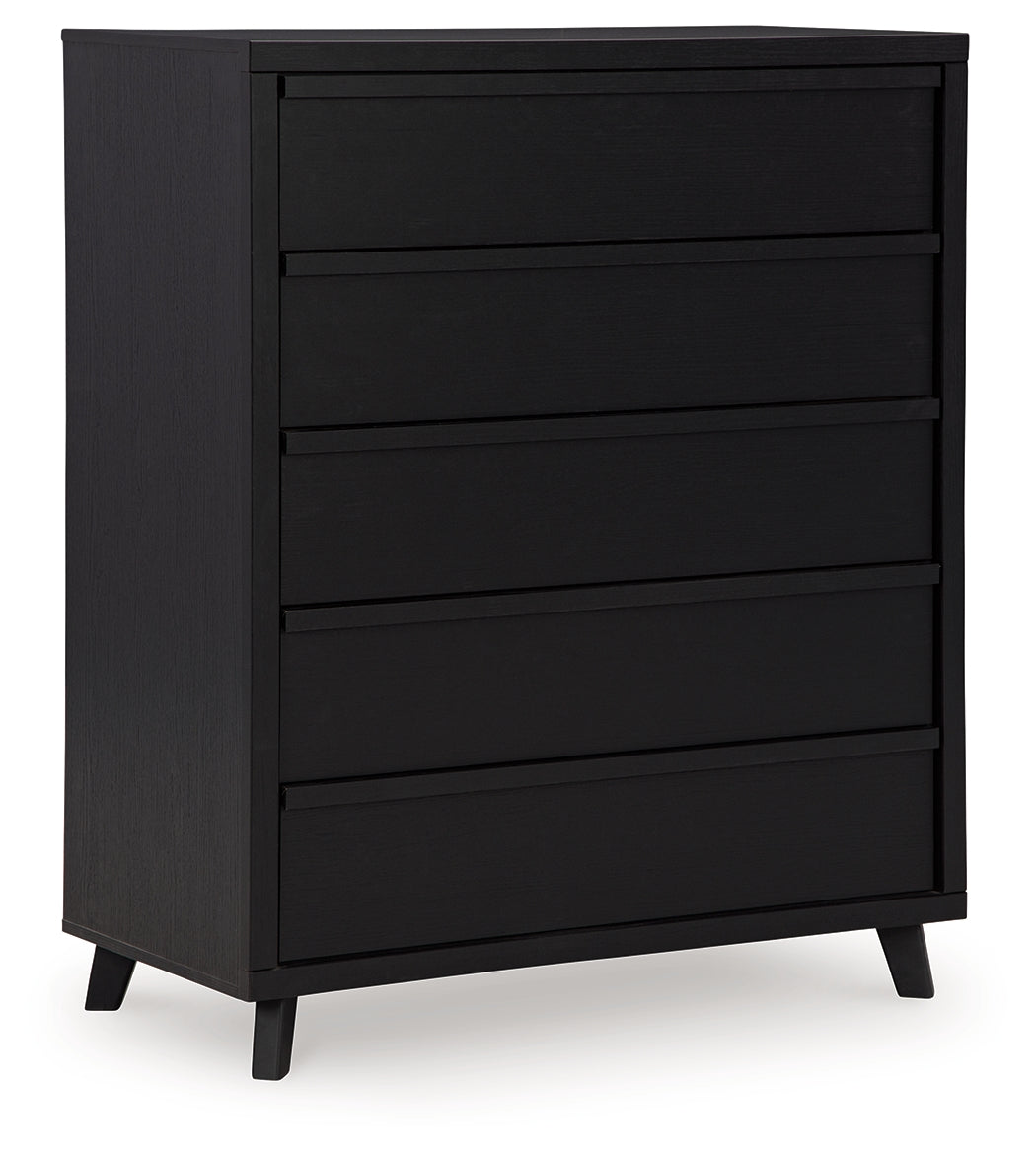 Danziar Black Queen Panel Bedroom Set with Chest and Nightstand