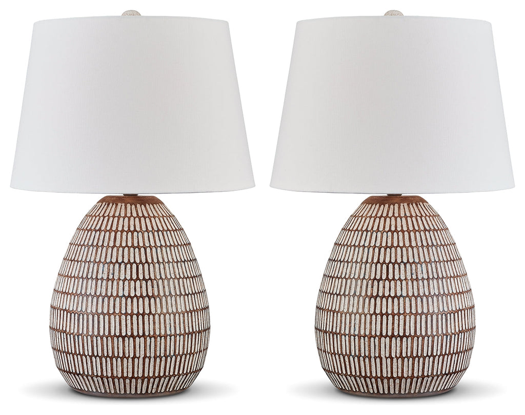 Darrich Beige/White 2-Piece Lamp Set
