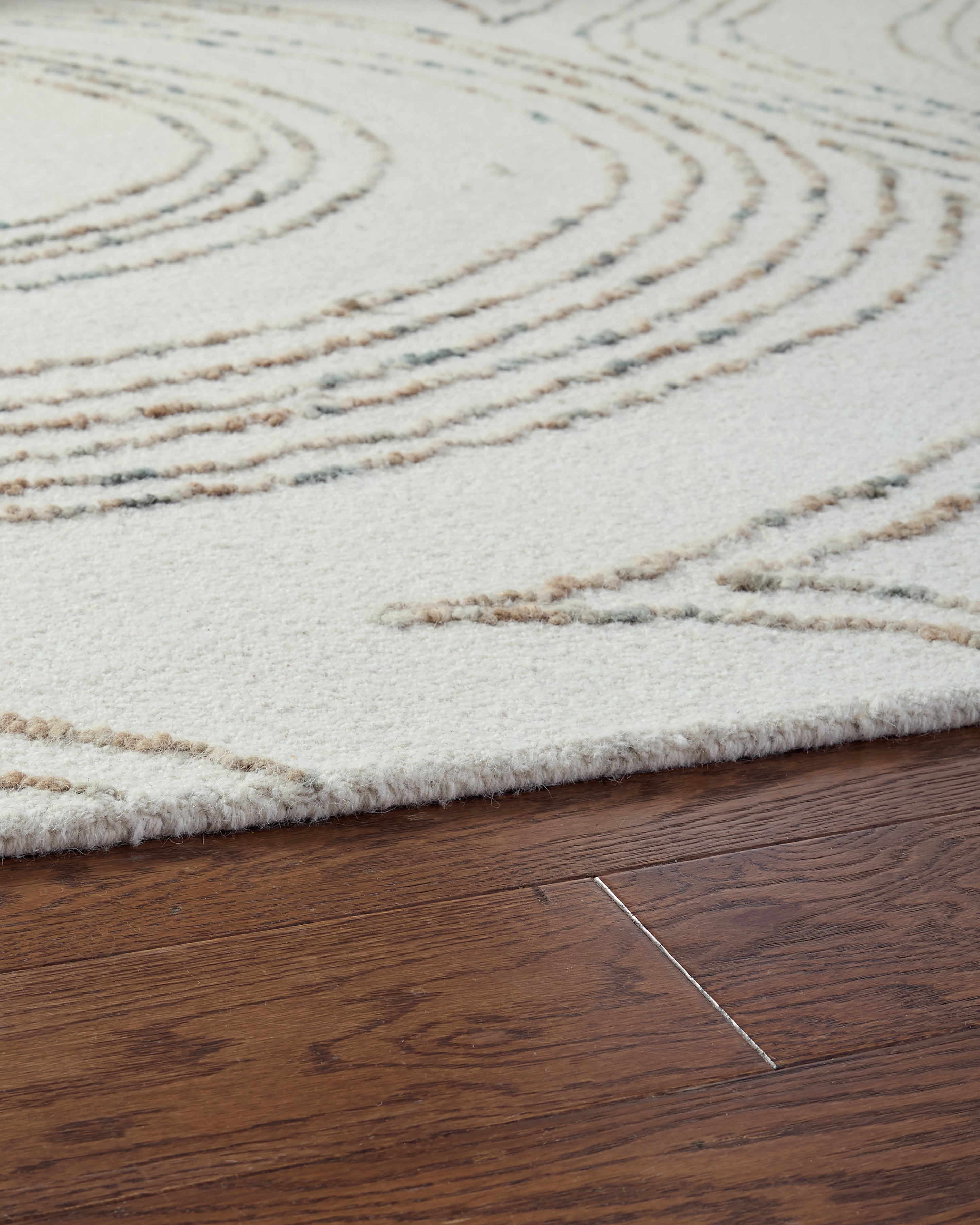 Deenbury Ivory/Green/Brown Large Rug