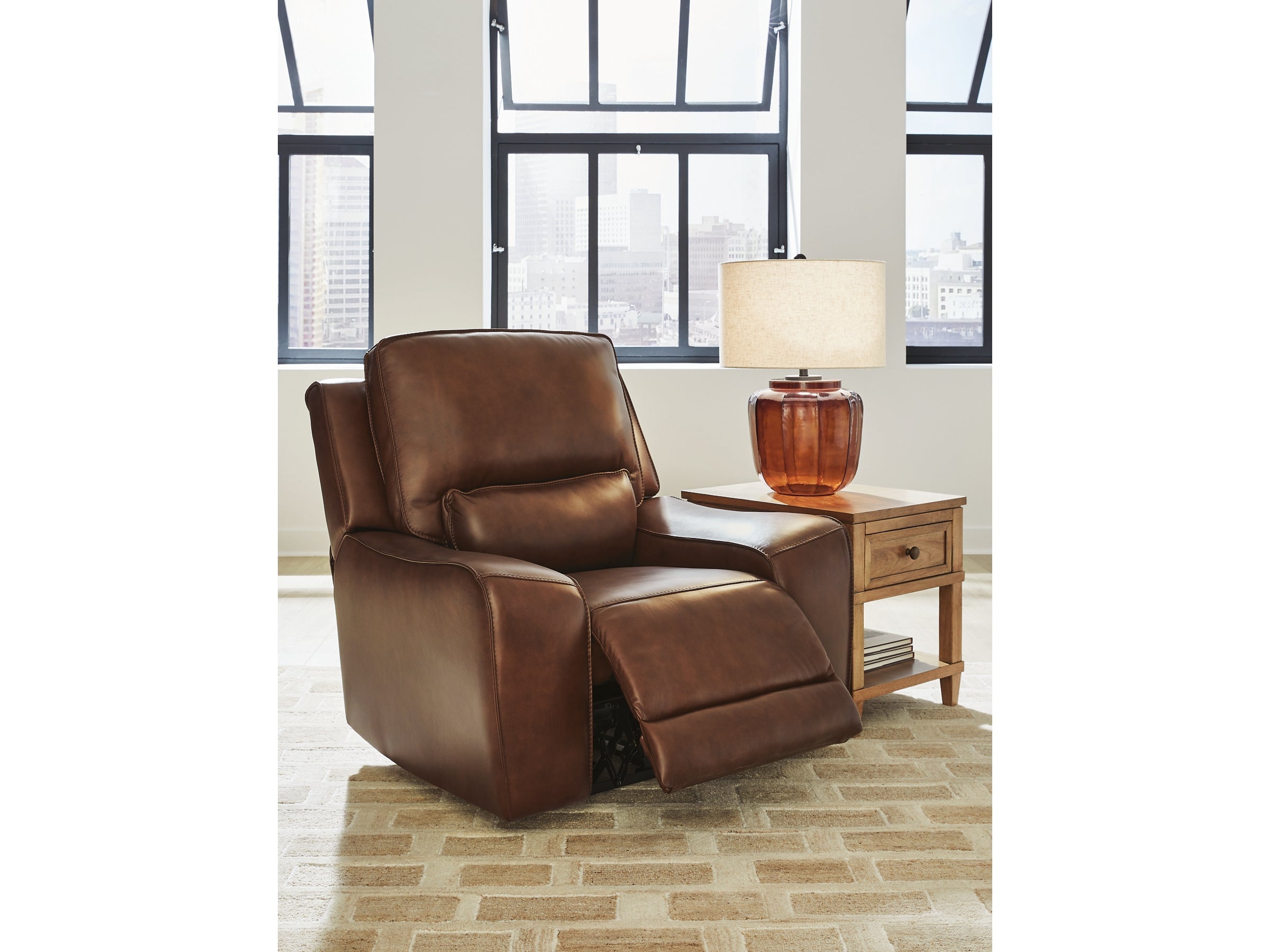 DeepWakes Canyon PWR Recliner/ADJ Headrest