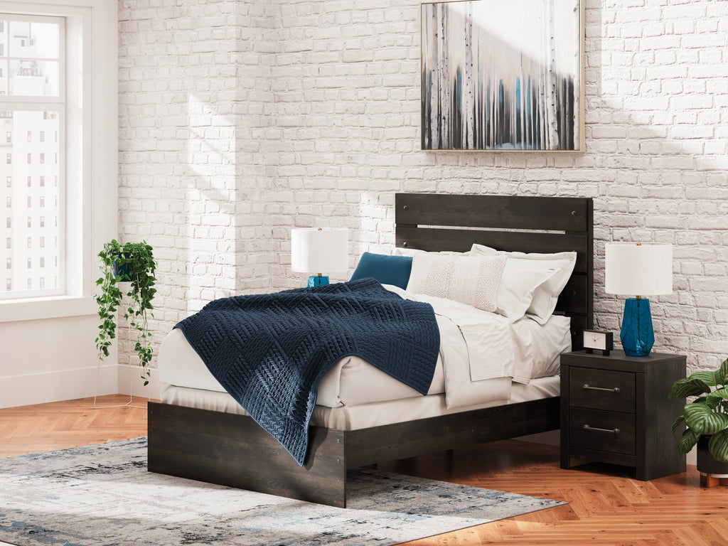 Delmorta Dark Gray Full Panel Bed