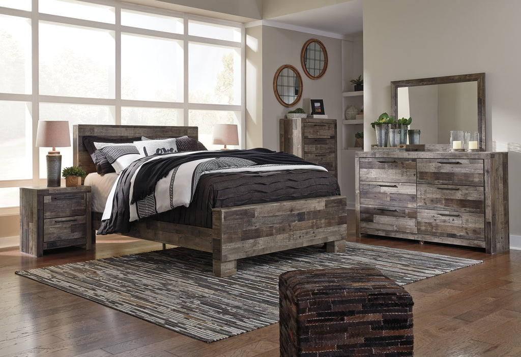 Derekson Multi Gray Chest