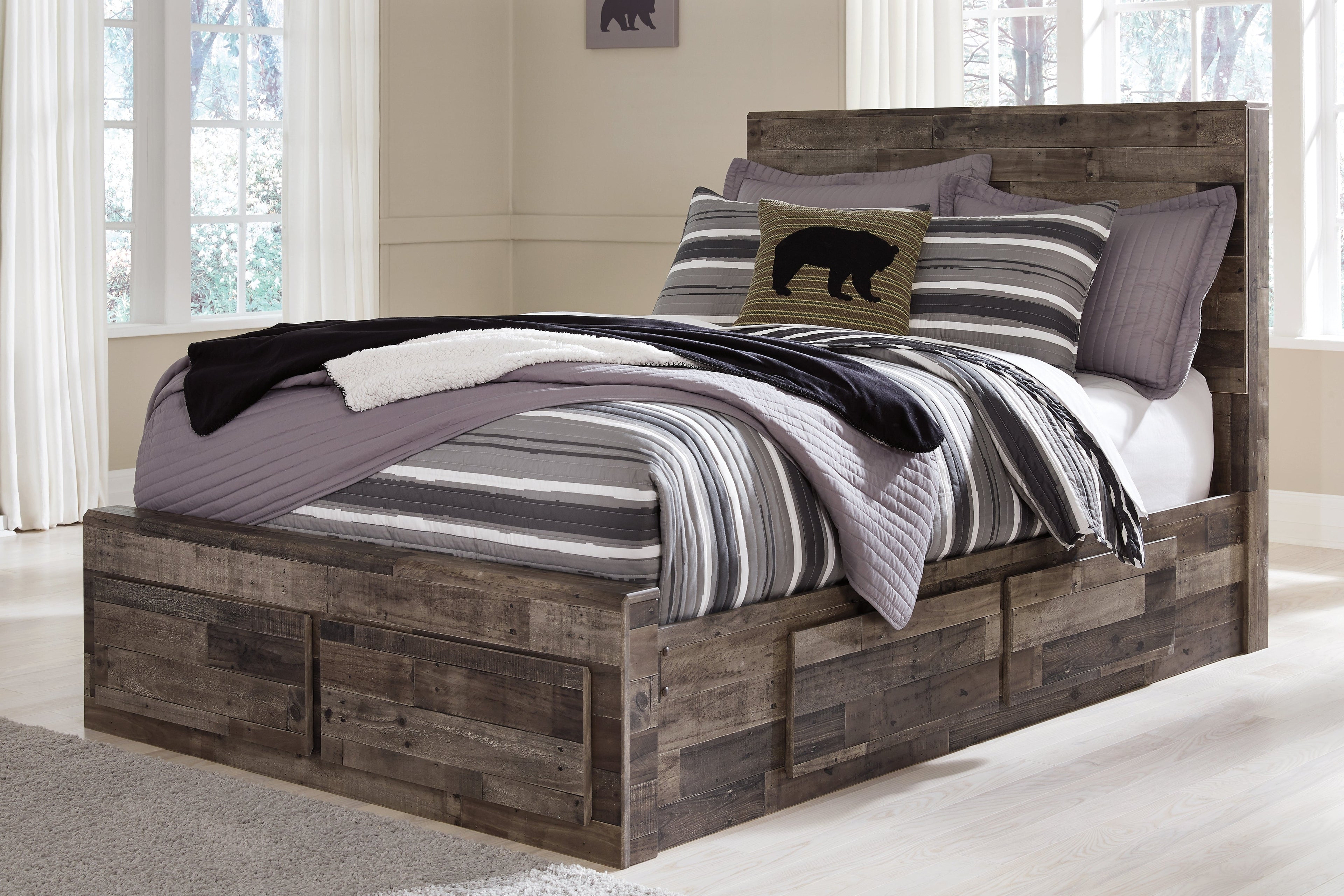 Derekson Multi Full Panel Storage Bedroom Set, Gray