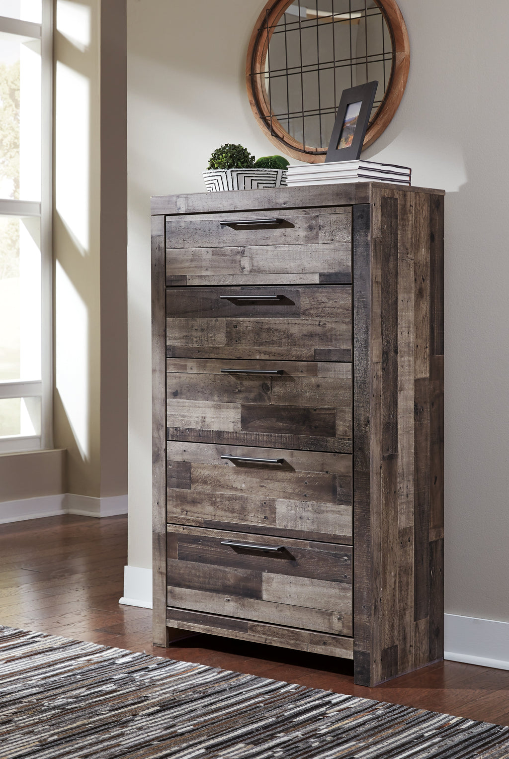 Derekson Multi Gray King Storage Bedroom Set with Dresser and Chest
