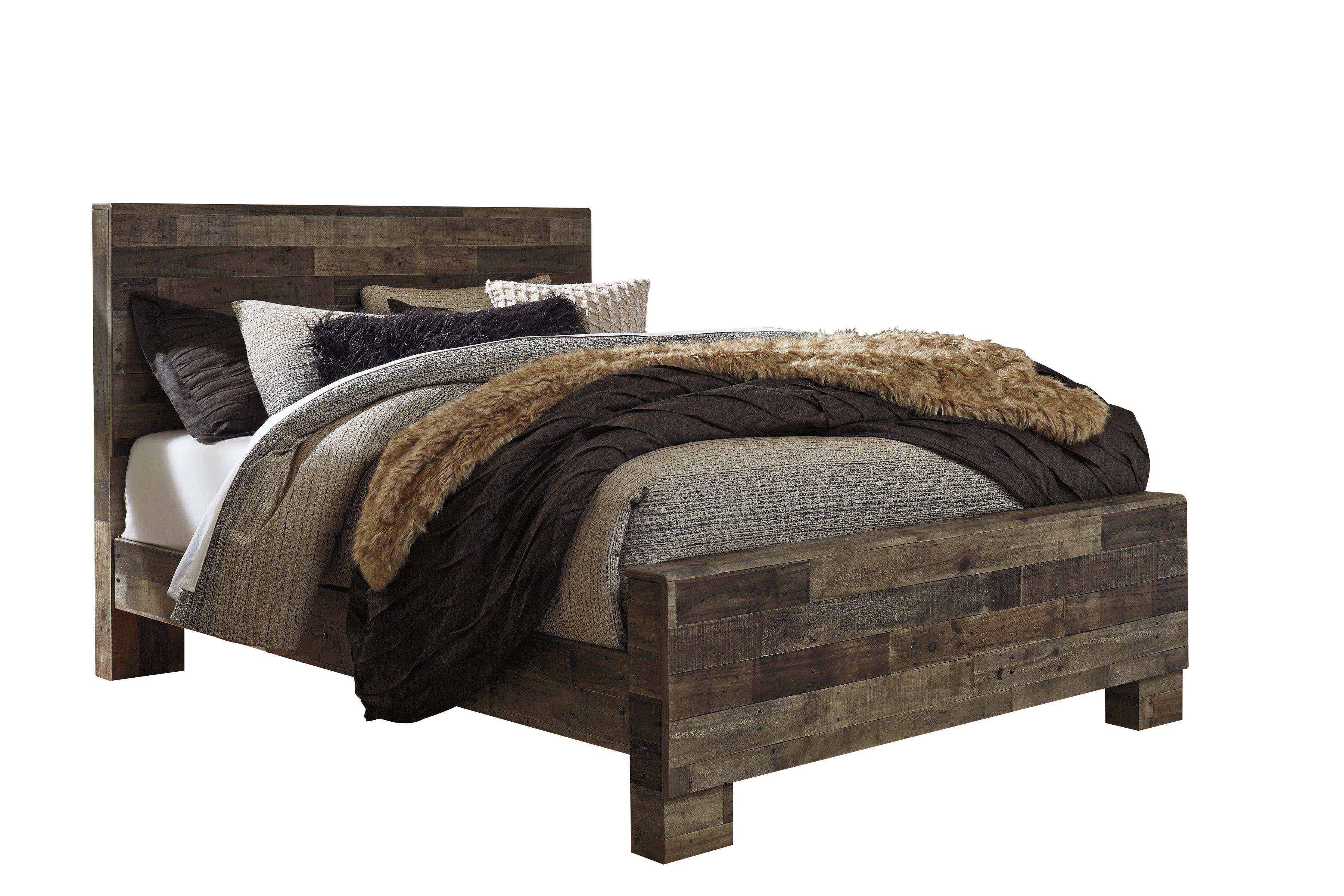 Derekson Multi Gray Queen Panel Bed
